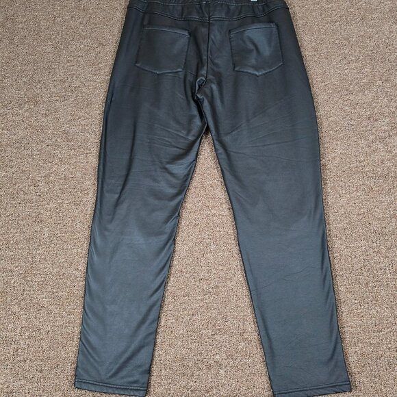 Andree by Unit Faux Leather Moto Pants Sz L Black-Pre-owned - Picture 4 of 5